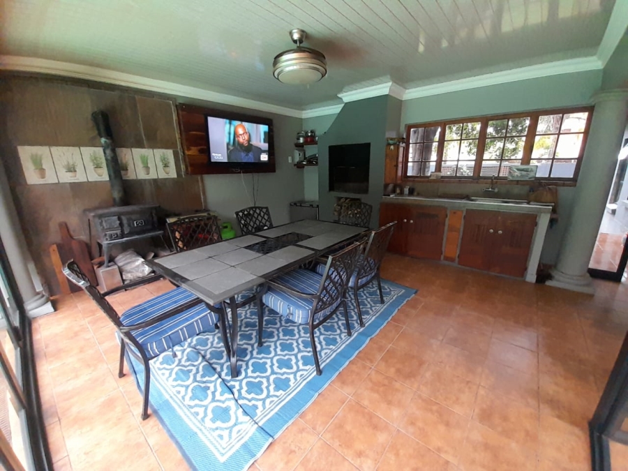 3 Bedroom Property for Sale in Safari Gardens North West